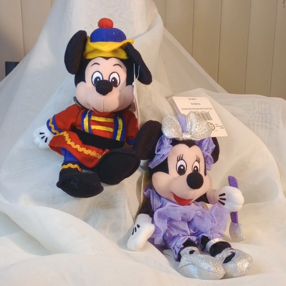 💂NUTCRACKER MICKEY & SUGAR PLUM MINNIE💂NWT RETIRED - Picture 1 of 9